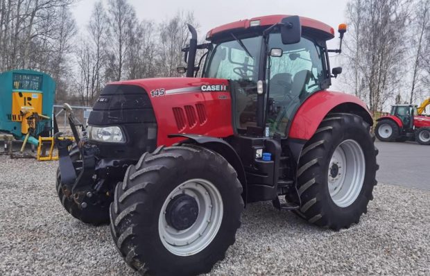 LT0000112, Working capital loan backed by tractor Case IH Puma 145