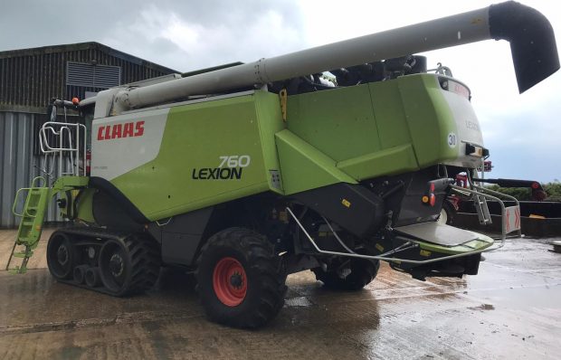 LT0000139, Equipment loan for a combine harvester Claas Lexion 760TT