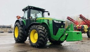 LT0000244, Equipment loan for a tractor John Deere 8370R